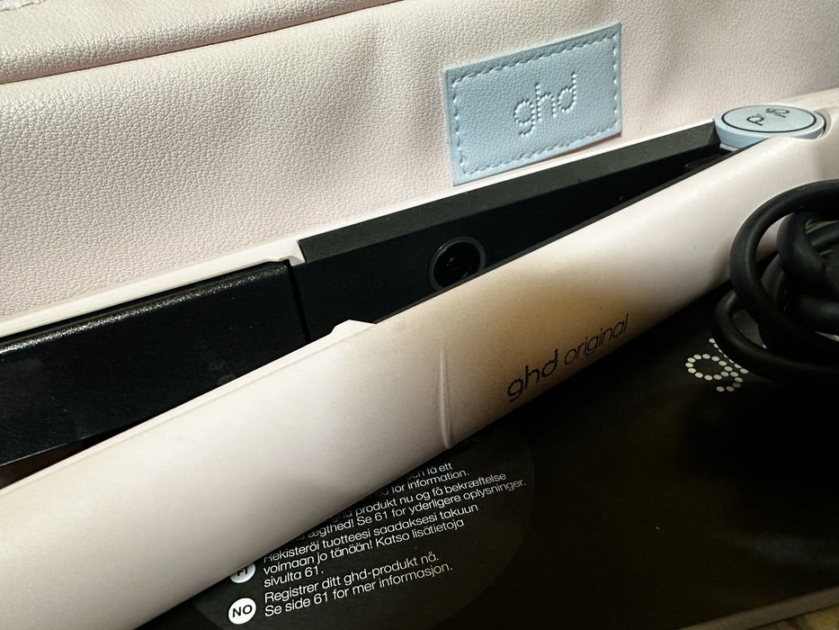 Оригінальний випрямляч для волосся GHD - ніжно-рожевий