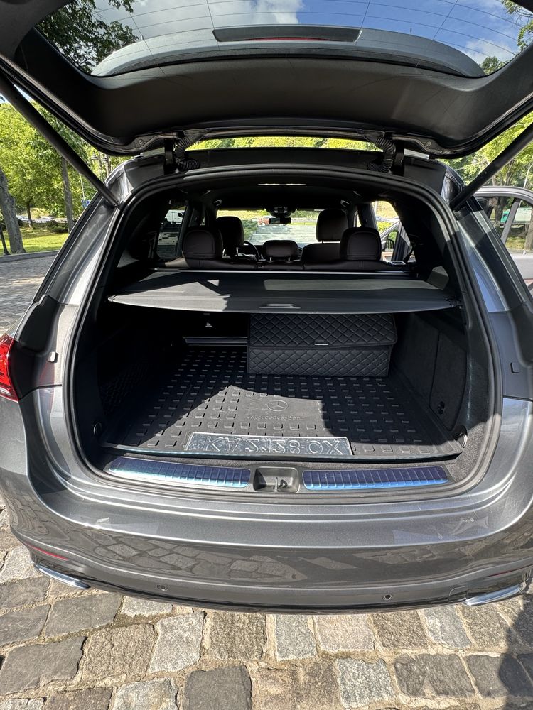 Продам Mercedes-Benz GLE300D 4 Matik