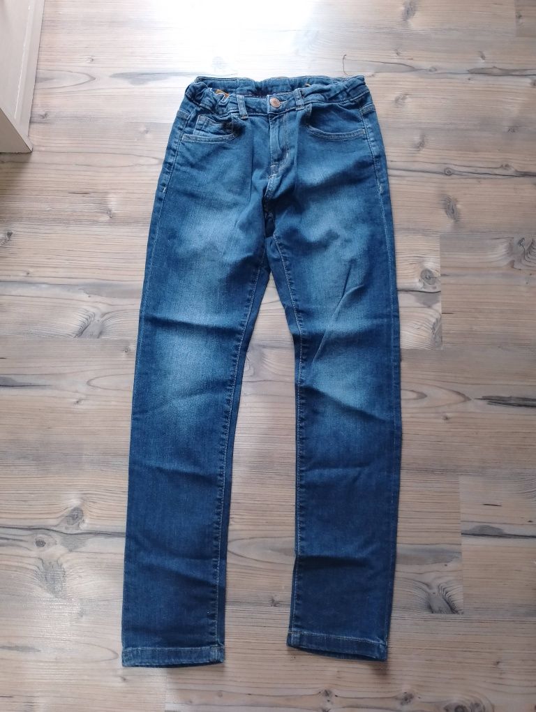 Spodnie jeansowe chłopięce 152