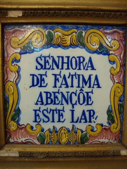 Azulejo antigo assinado