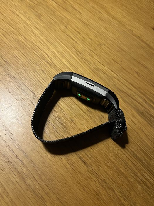 Fitbit charge 2 com 2 carregadores
