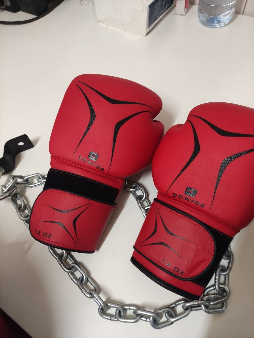 Saco de boxe kohler e luvas 12oz (como novo)