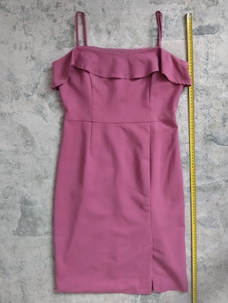 Mohito sukienka midi z falbanką na ramiączkach rozmiar L