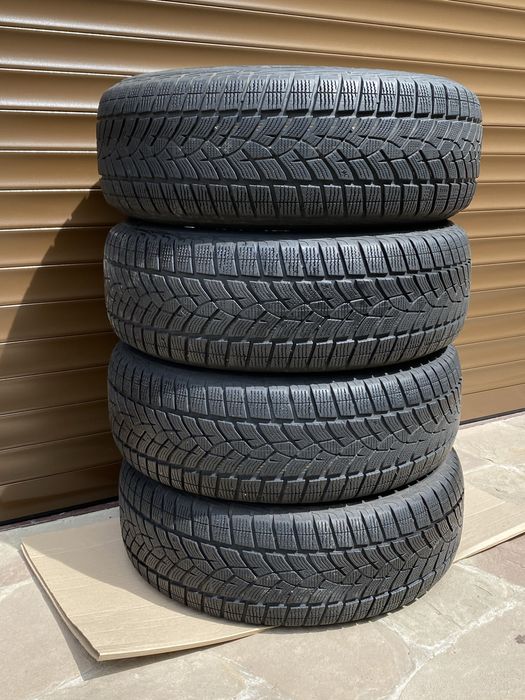Автошини зимові 225/60 R17