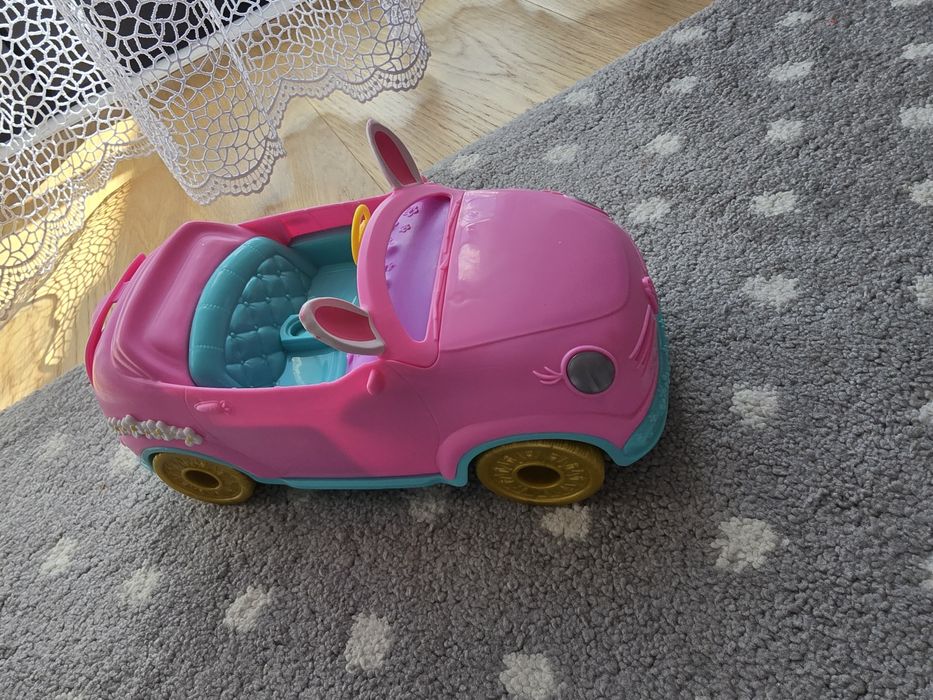 Samochód dla barbie enchantimals