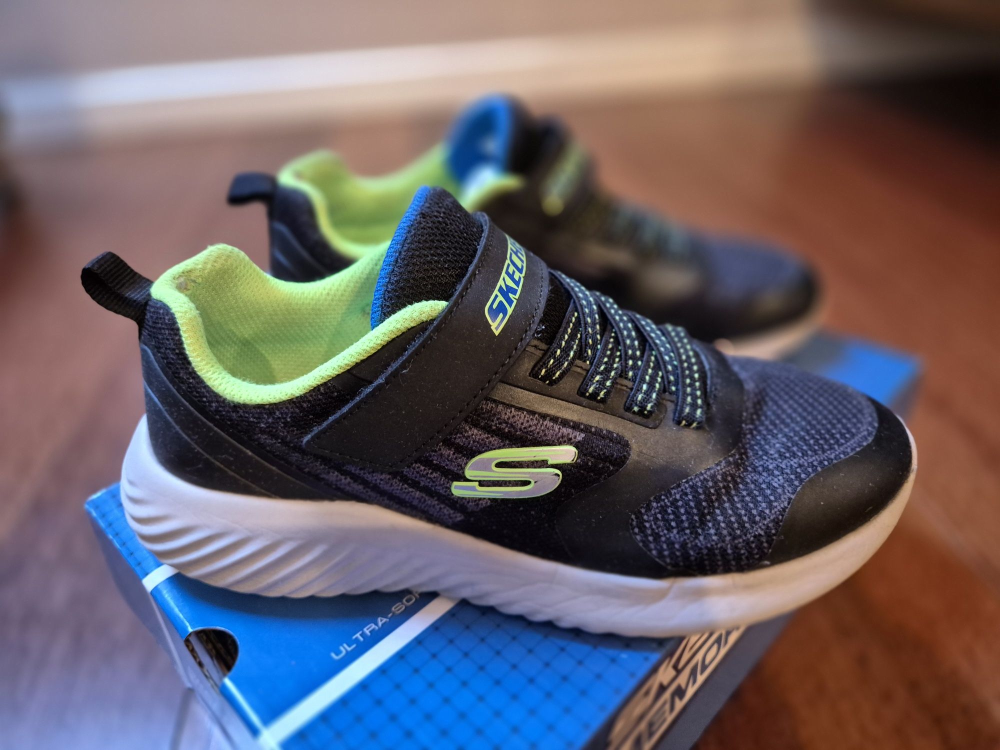 Sneakersy Sketchers Memory foam rozmiar.37