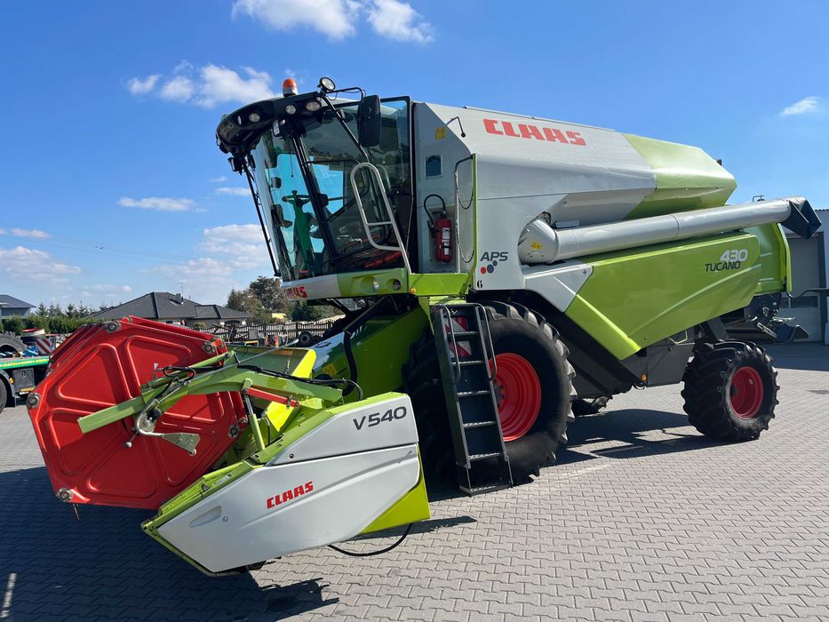 Claas Tucano 430