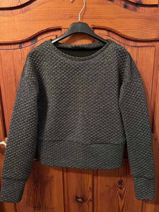 Стильні нові кофти і блузи