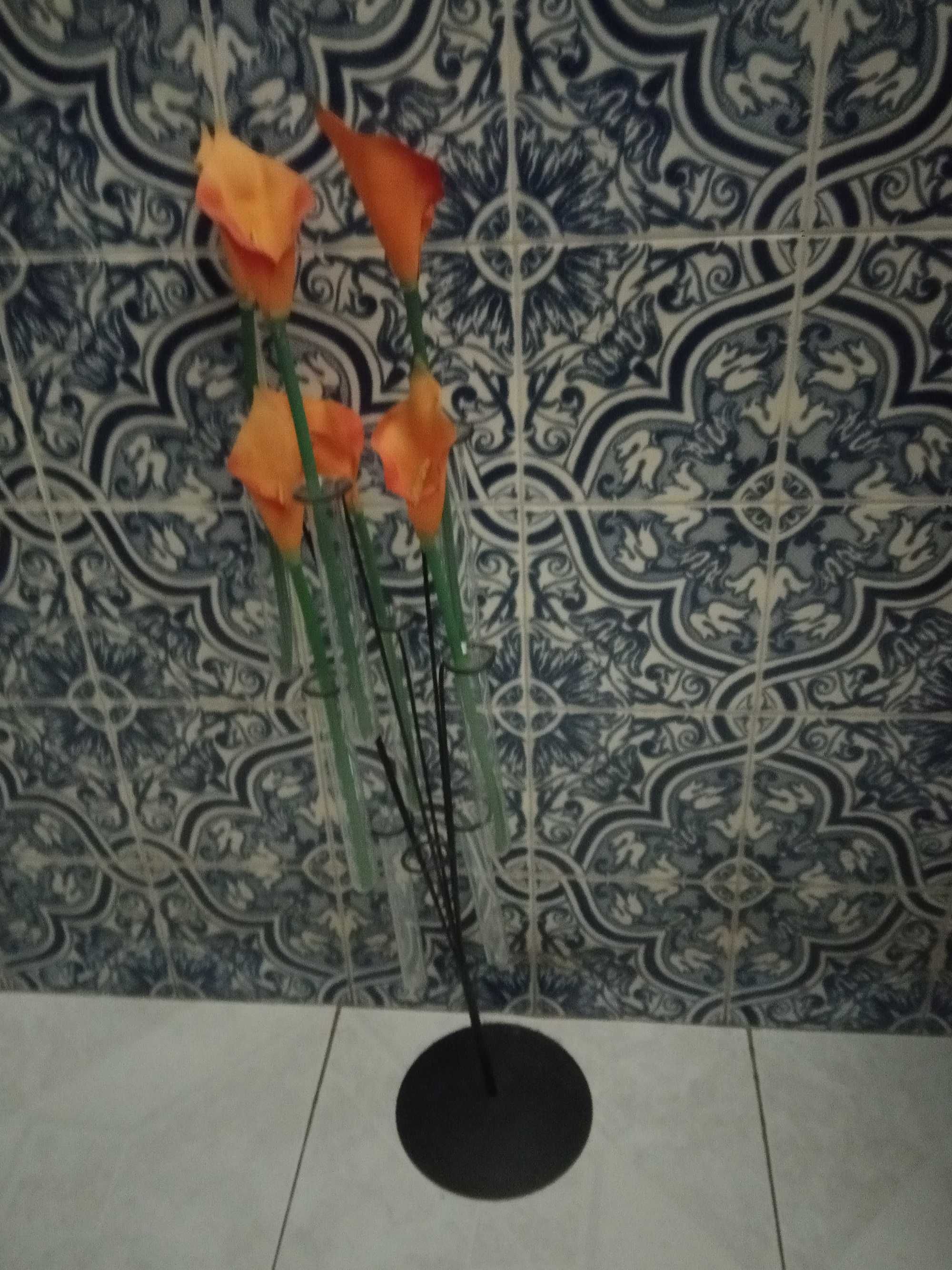 Peça para colocar velas ou flores