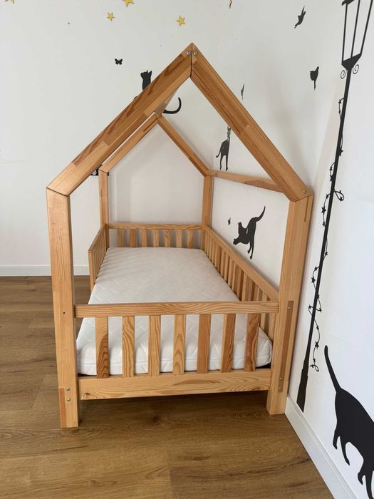 łóżko dziecięce drewniane domek LULETTO + materac