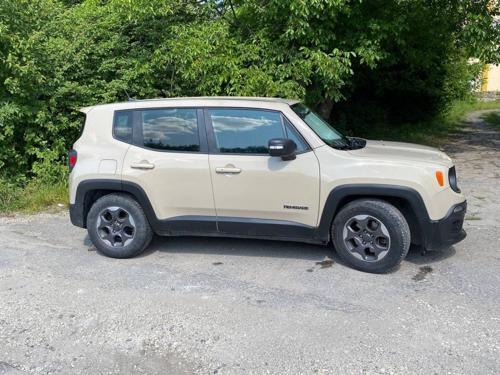 Jeep tenegat 2016
