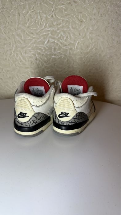 Кросівки дитячі Jordan Nike (оригінал) розмір 22 устілка 12 см