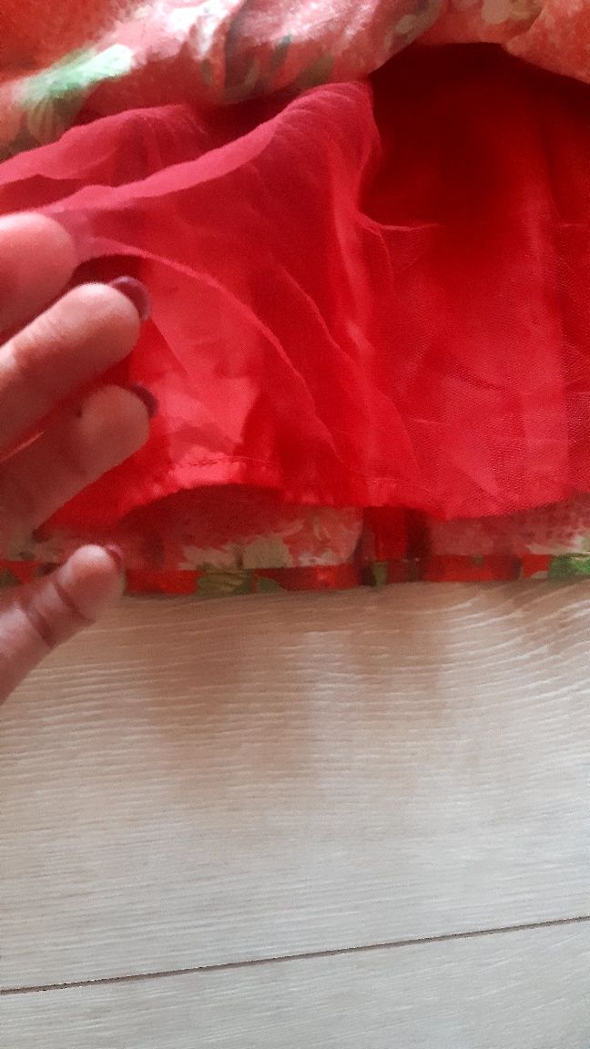 Продам красивое платье 120 грн.