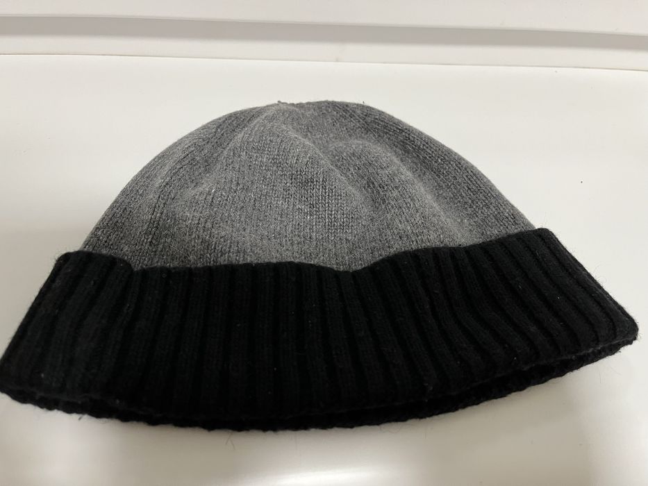 Шапка Giorgio Armani