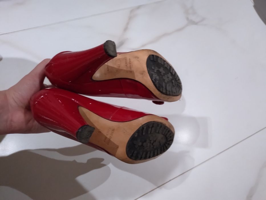 Buty lakiery królewny