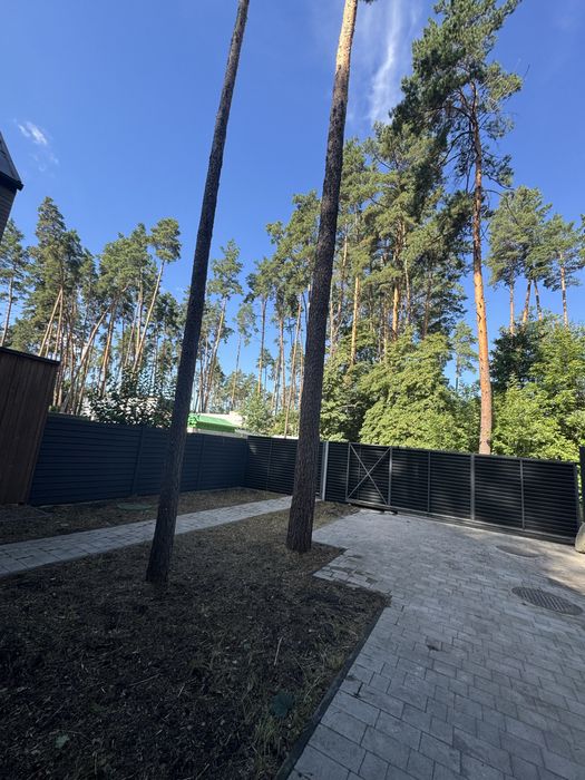 Новий дуплекс серед сосен у Лісовій Бучі чекає саме на тебе