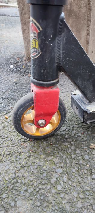 Продам трюковой самокат