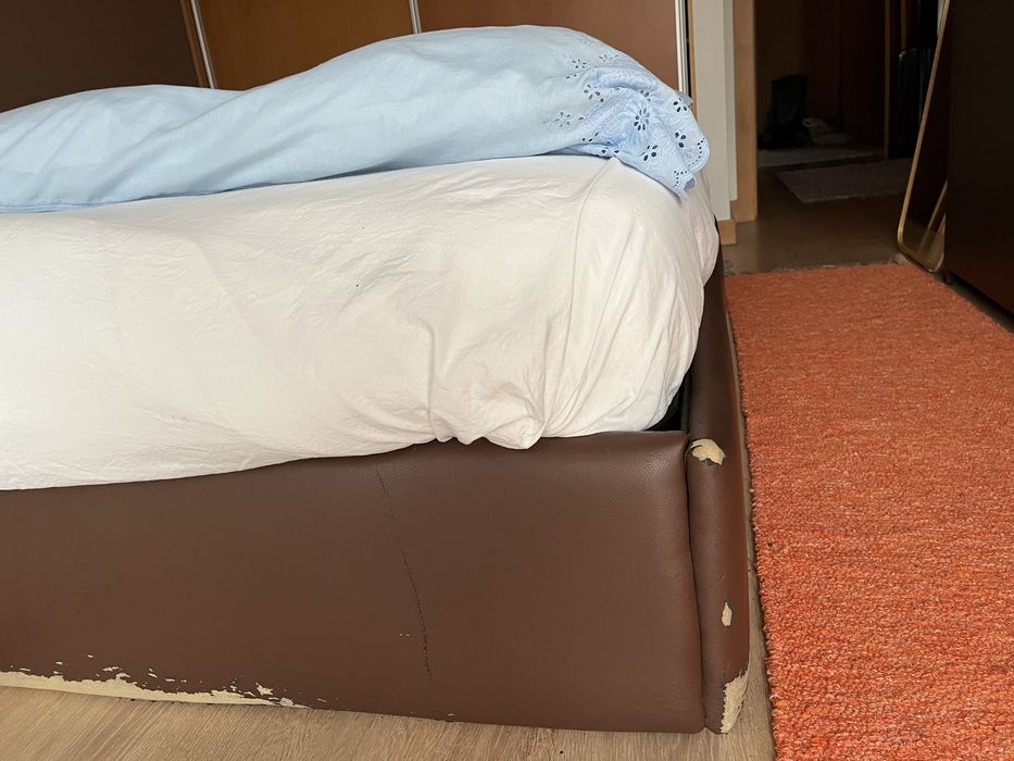 Estrutura cama com arrumação, com colchão, 140x200 cm