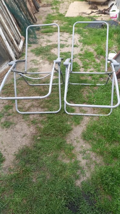 2 leżaki bez pokrowca