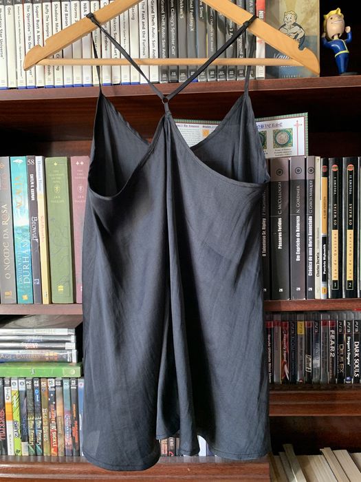 Blusa de Alças, tamanho M [medidas na descrição]