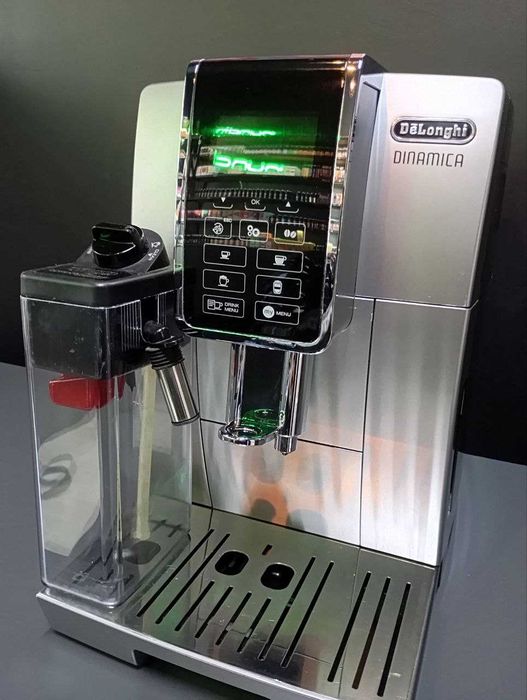 Продаю кавомашини DeLonghi ECAM 350.55 пробіг 196 чашок