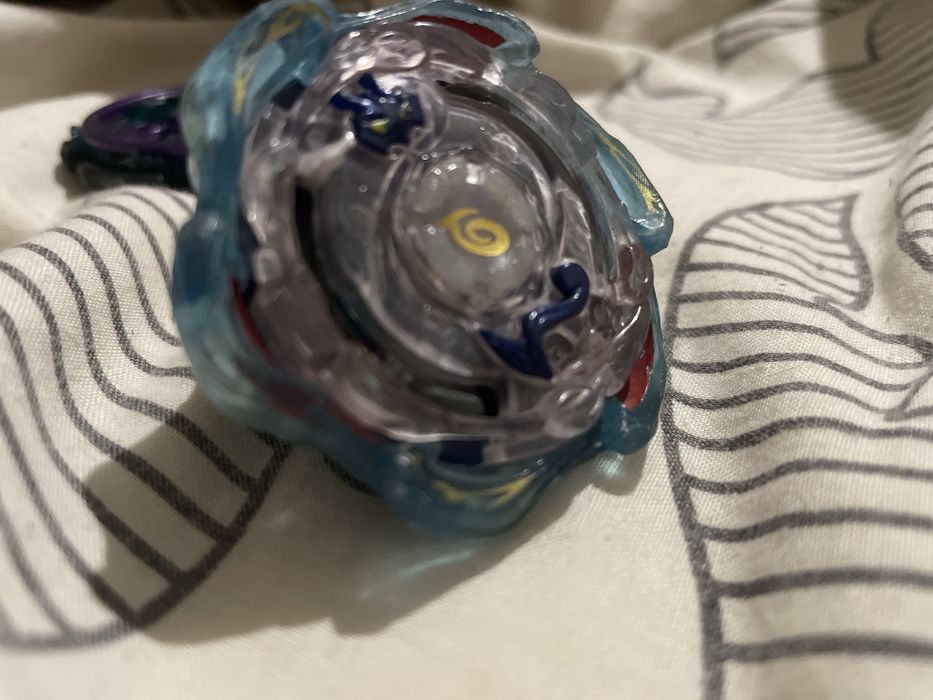 Бейблейд балкреш орігінал