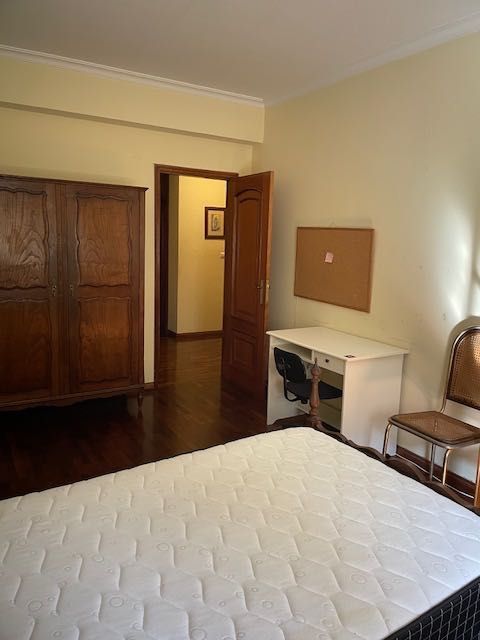 Quarto Para Rapariga - Estudante - Covilhã