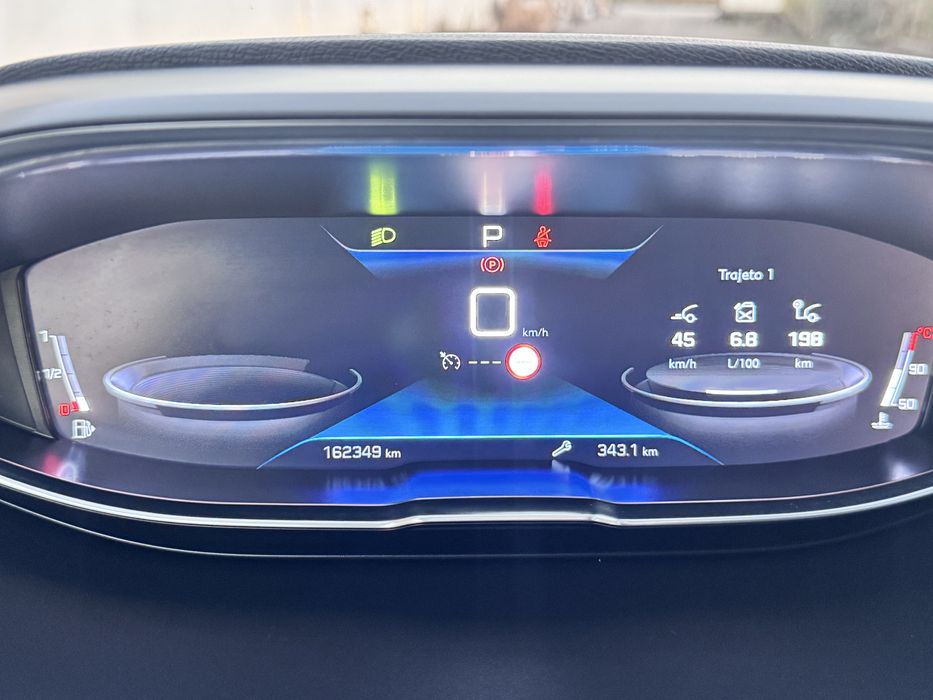 PEUGEOT 5008 1.5 hdi ALLURE 2019 full extras garantia 18 meses