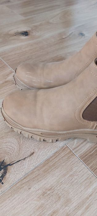 Botki, sztyblety kozaki chłopięce Reserved rozm. 36