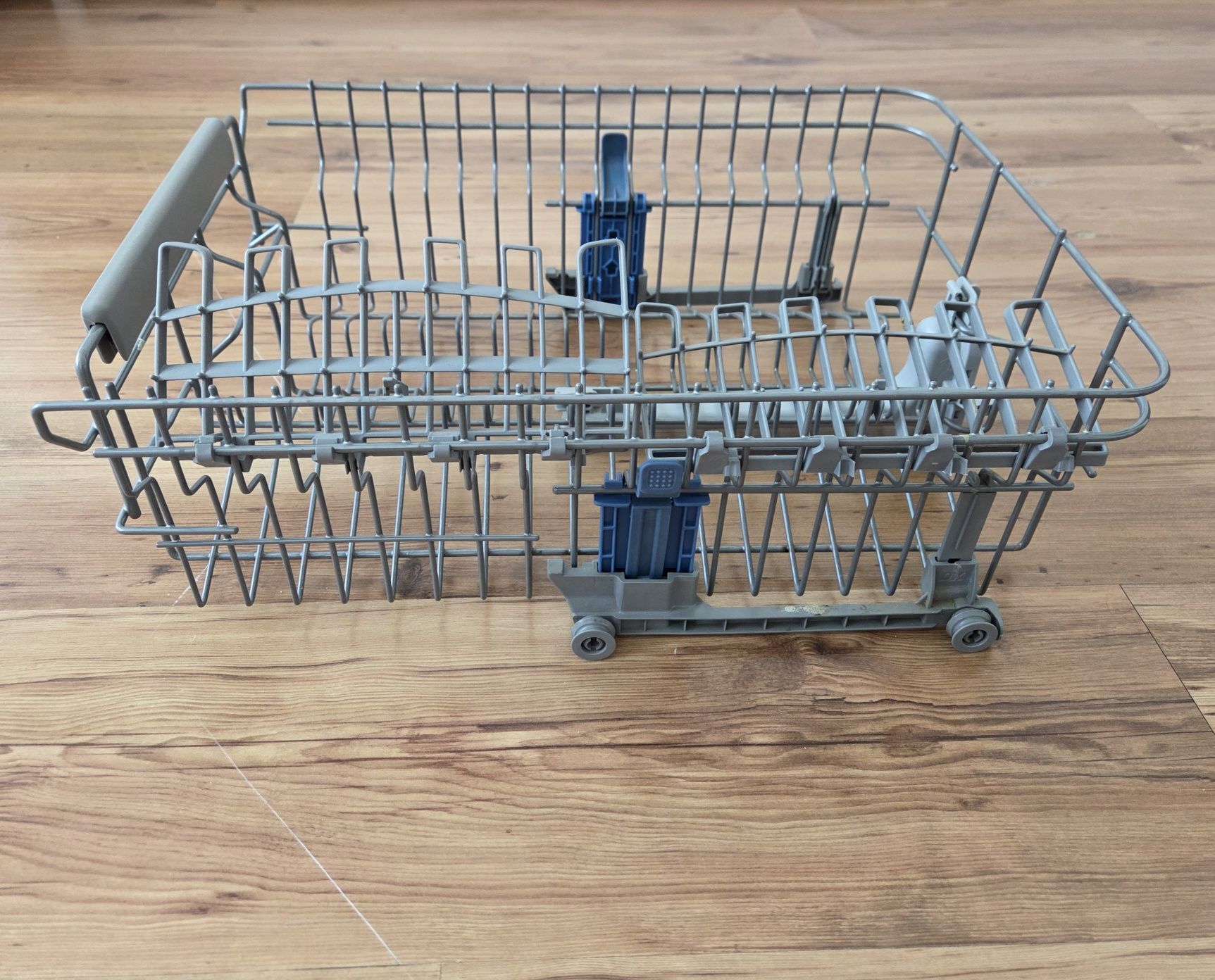 Kosz górny do zmywarki Whirlpool 45 cm, bardzo dobry stan