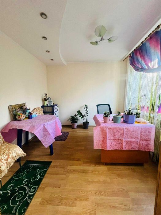 3к квартира, Критий ринок, 2/5, АГВ, кондиціонер, кухня-студія