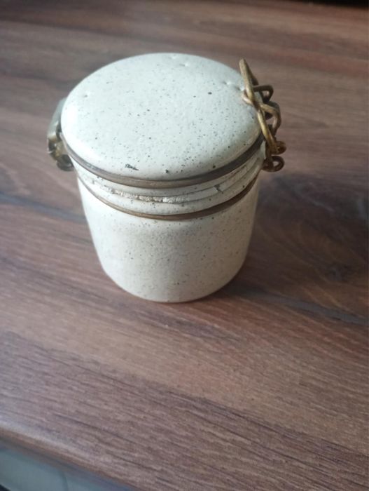 Rzeczy gospodarstwa domowego 23 sztuki