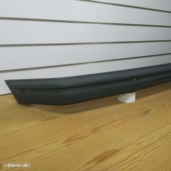 Para-choques frontal Peugeot 205 novo