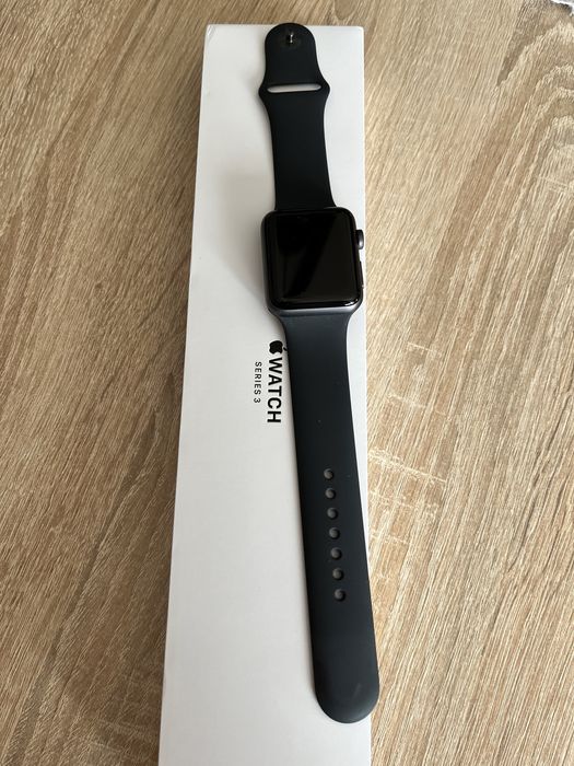 Sprzedam Apple Watch 3