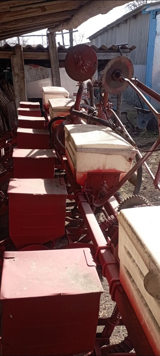 Продам сівалку СУПН 8 в робочому стані.  .