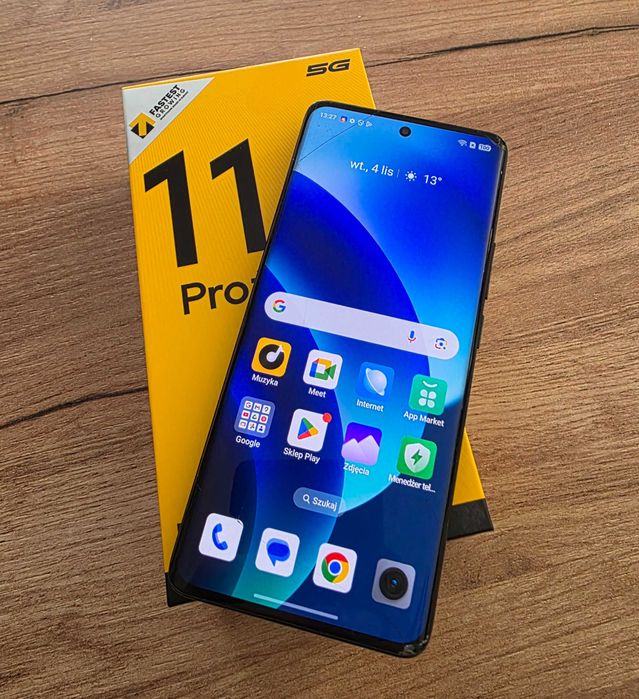 REALME 11 Pro +  5G  12GB / 512 GB  Dual Sim