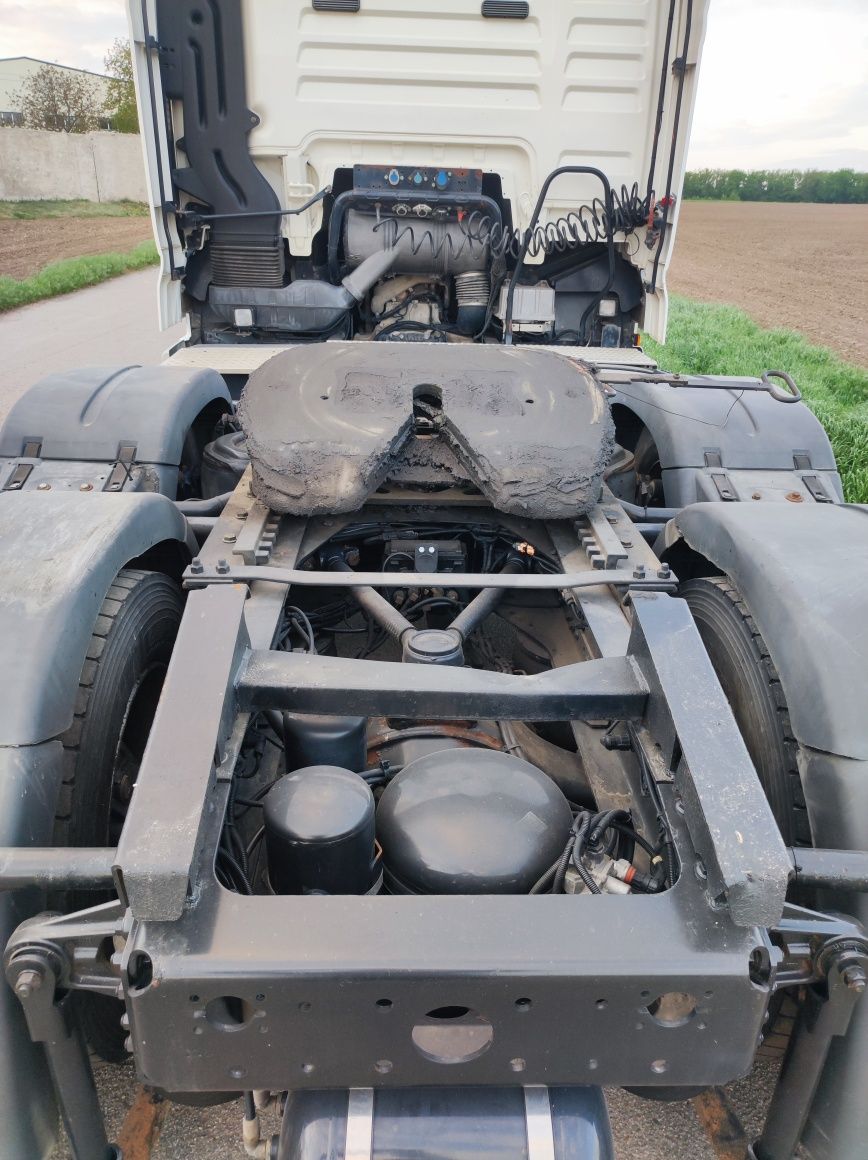 MAN 26 440 2013р ман свіжопригнаний трьох осний тягач
