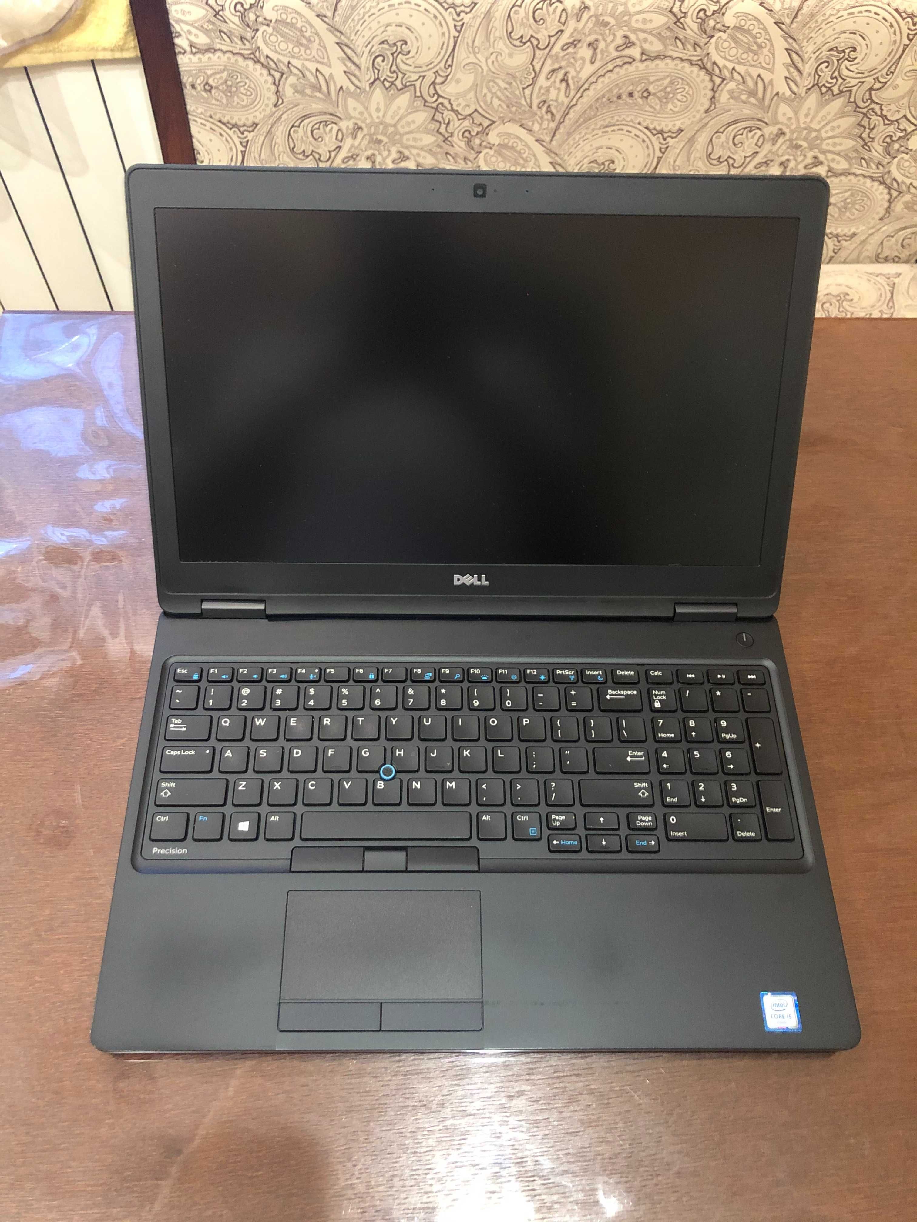 Ноутбук 15" FHD Dell Precision 3510 (i7-6700HQ/16/SSD256/W5130M 2Gb)