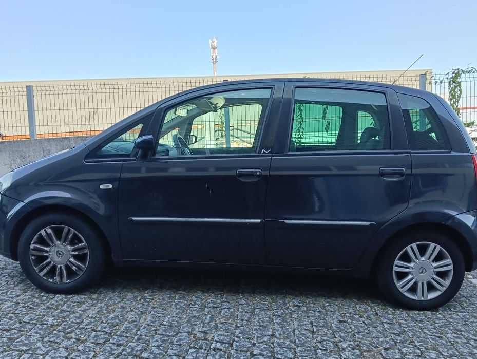 Lancia Musa 2005