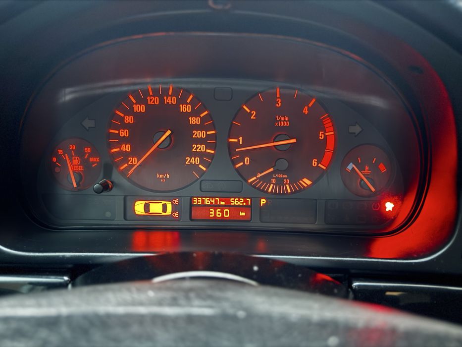 Продам E39 2003року 2.5 дизель