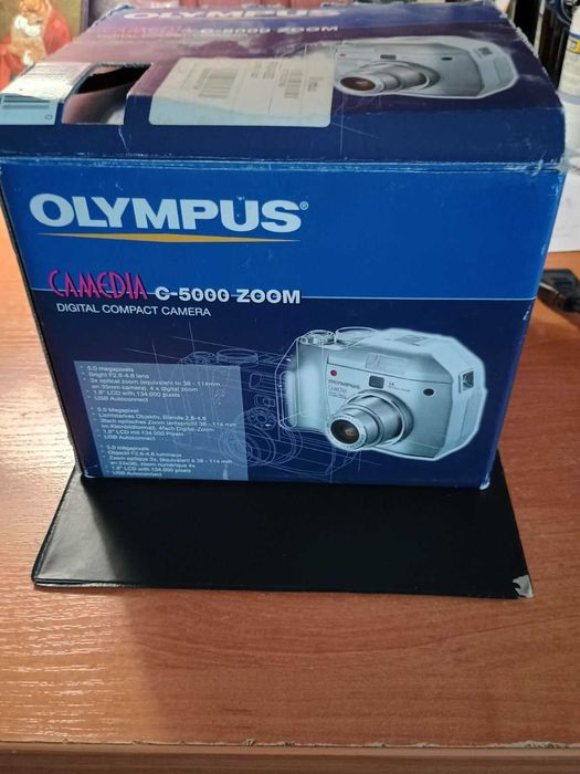 Видеокамера "OLYMPUS" C-500 ZOOM Япония