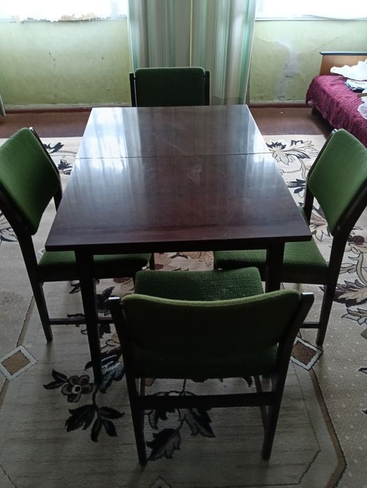 Stół 4 krzesła Prl