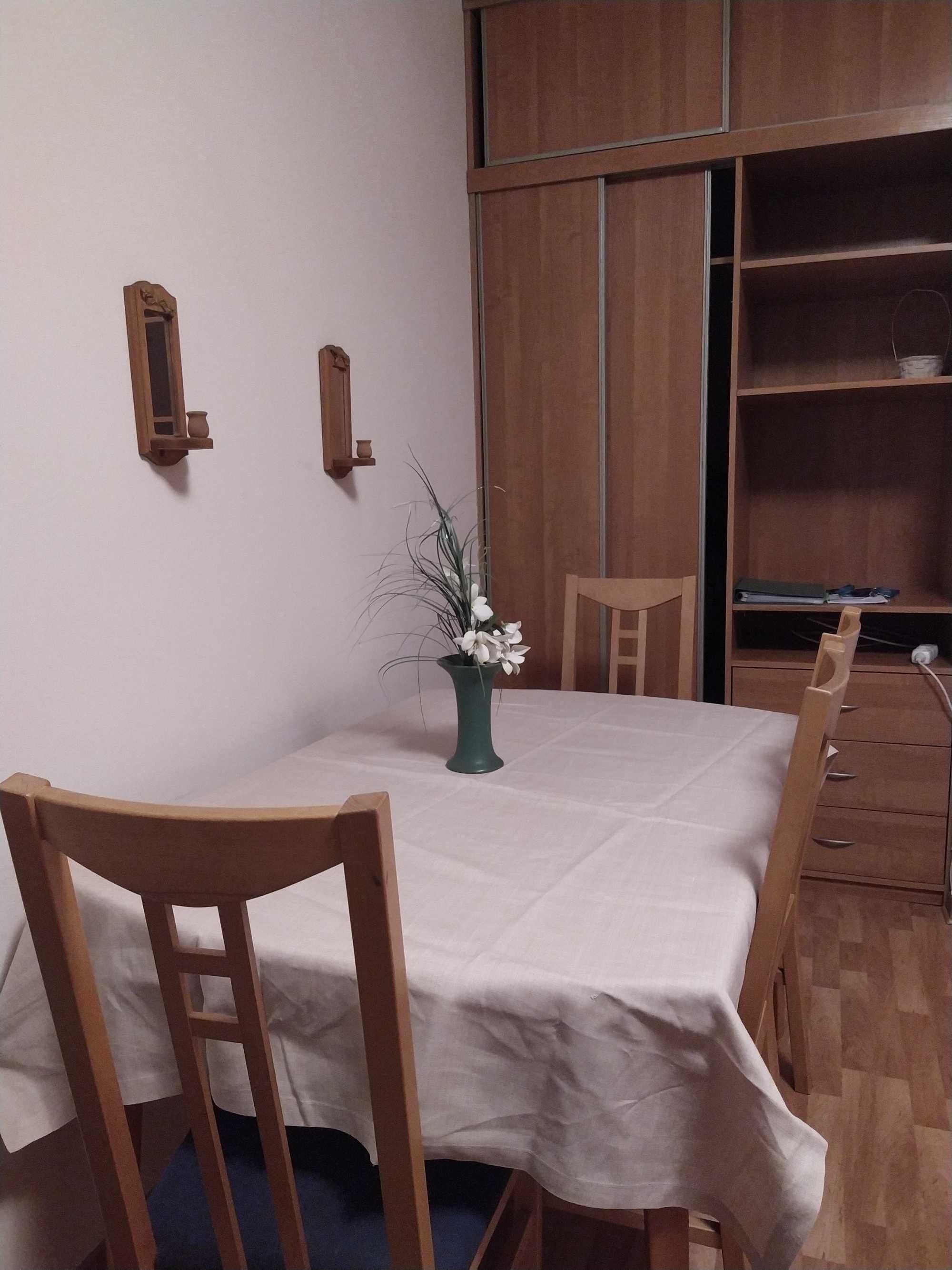 Przestronny apartament na Mokotowie z  balkonem i garażem bezpośrednio