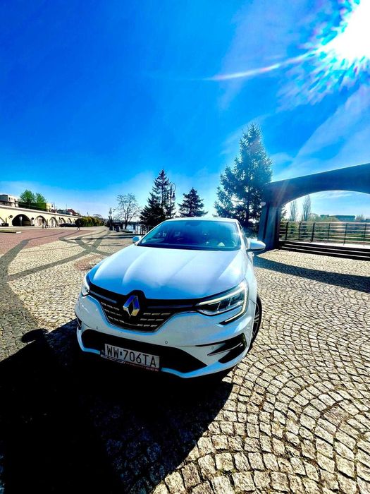 Wypożyczalnia samochodów osobowych, dostawczych  i klasy premium