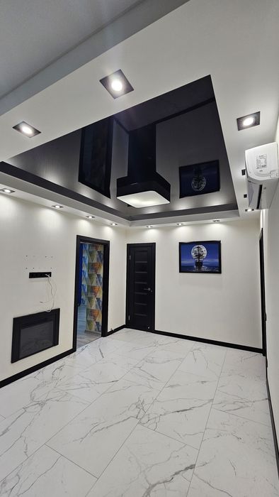 Эксклюзив 3 комнатная ЖК Ньютона Новые Дома Коммунальный рынок