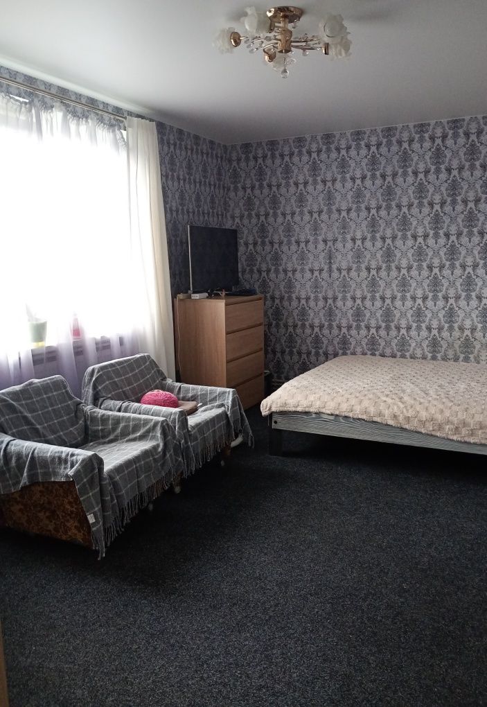 Продам двохкімнатну квартиру