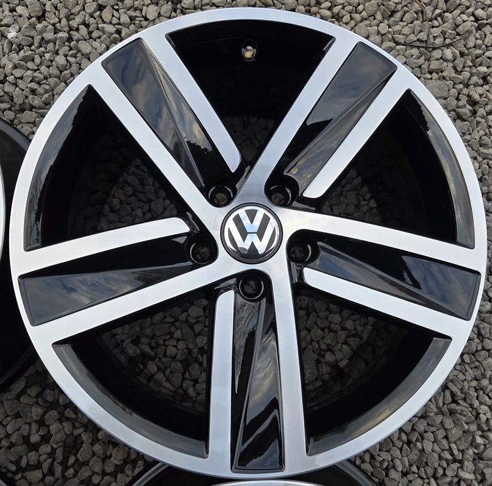 5 112 R17 Volkswagen Golf Tiguan Passat CC Touran