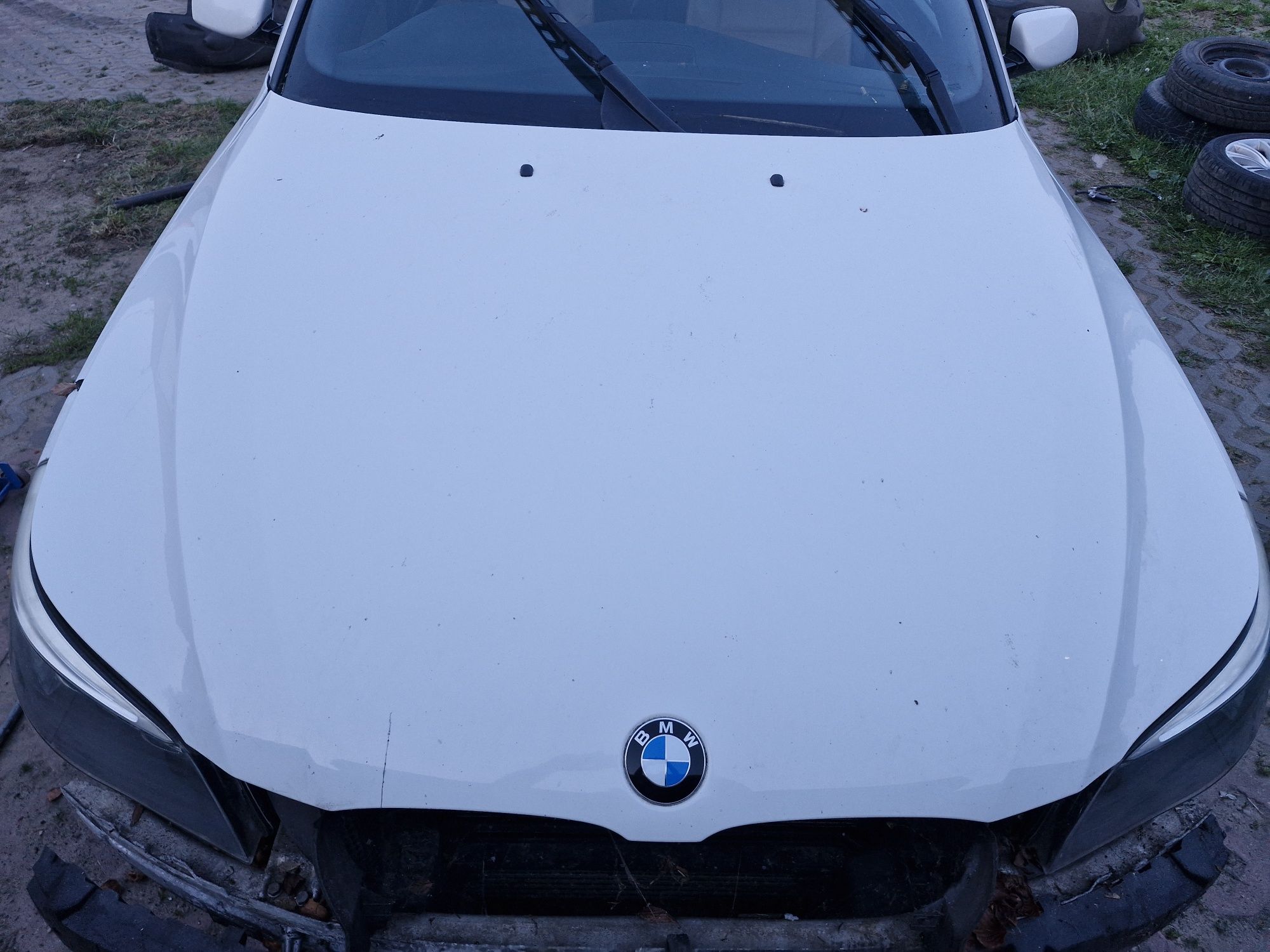 Bmw e60/61  2009r  maska  przednia pokrywa silnika  ALPINWEISS 3