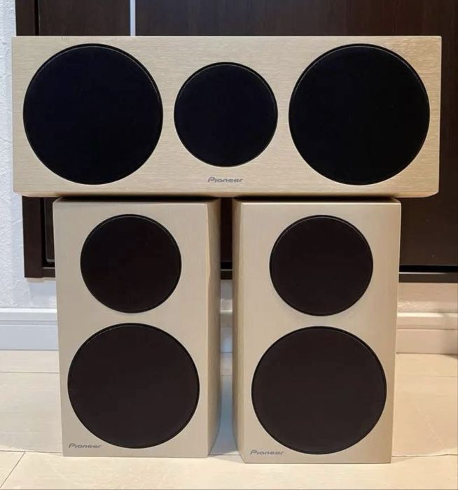 Pioneer S-31C, S-31B. 3.0