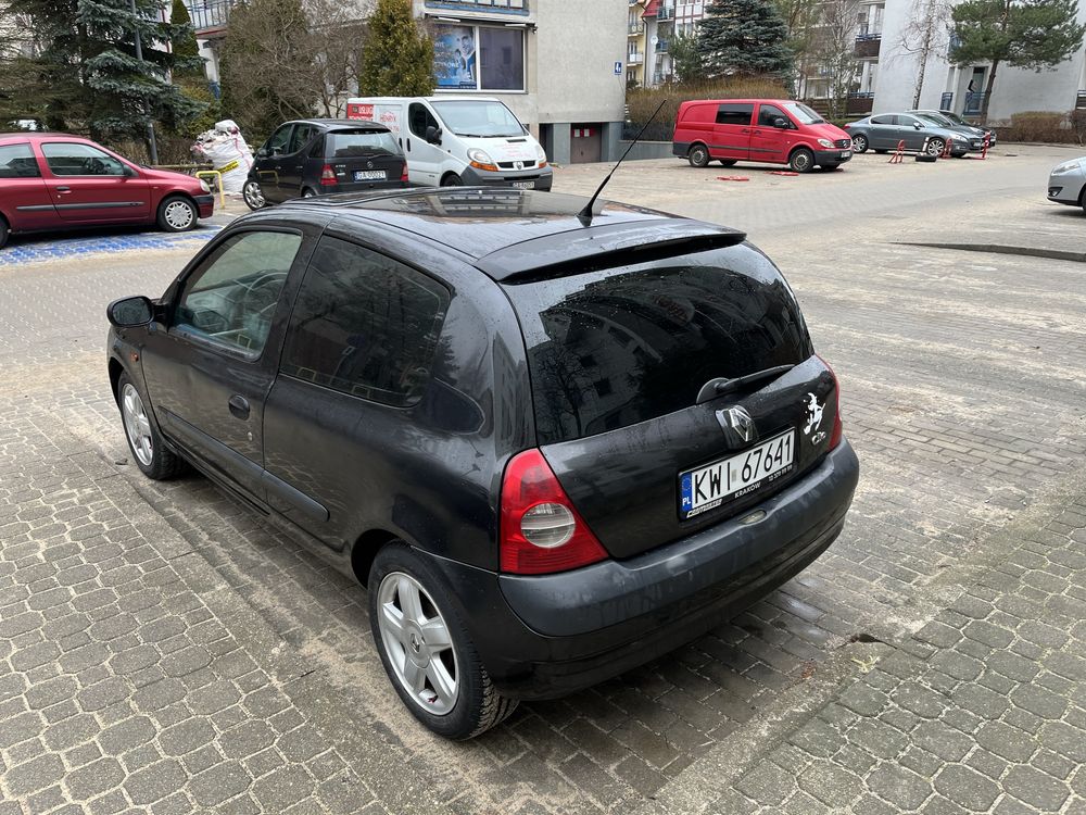 Renault Clio 1.4 100 KM